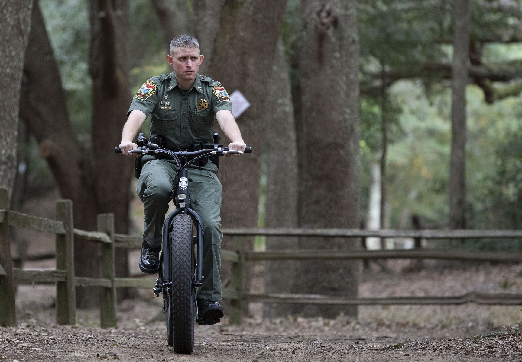 DNR Electric bike 11028 .JPG